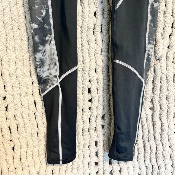 Under Armour Compression Leggings – Size Small 2 Pairs - Picture 11 of 15